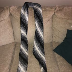 Knitted Karl Lagerfeld Scarf